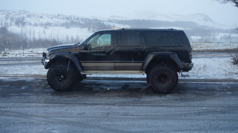 Illustration for article titled Iceland - 4x4s, endless natural beauty, and winter tires.